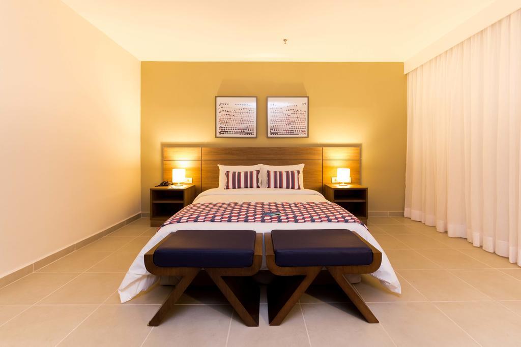 Tulip Inn Campos Dos Goytacazes Oda fotoğraf